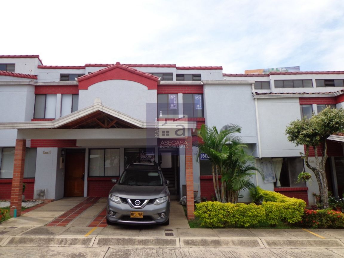 Casa en arriendo Santander Floridablanca Cañaveral Alto 110 m2 Habitaciones 3 Baños 3 Garajes 1 Precio $3517300