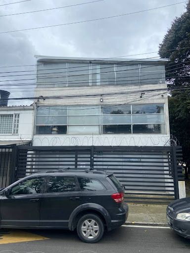 Oficina en arriendo Cundinamarca Bogotá La Patria 170 m2 Habitaciones 0 Baños 3 Garajes 0 Precio $5200000