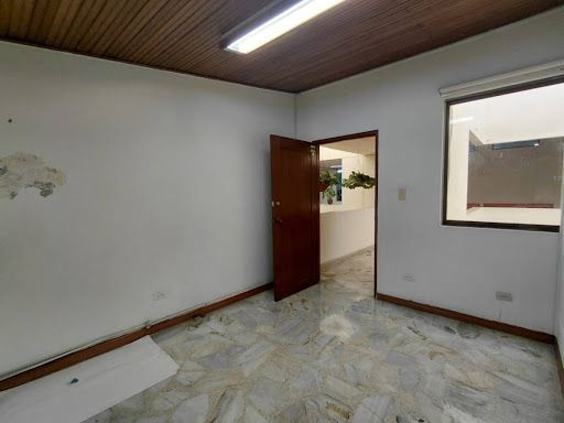 Oficina en venta Valle Del Cauca Cali 3 De Julio 34 m2 Habitaciones 0 Baños 1 Garajes 0 Precio $193000000