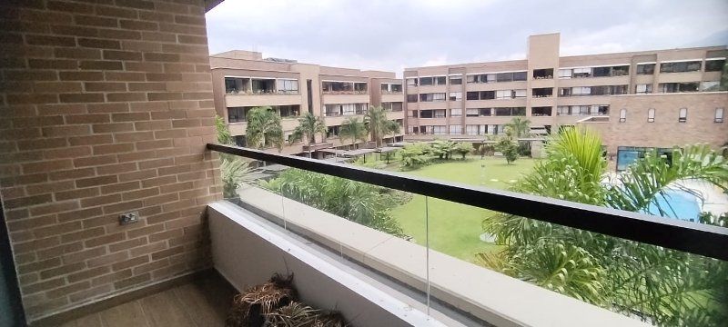 Apartaestudio en arriendo Antioquia Envigado Loma Del Atravesado 54 m2 Habitaciones 1 Baños 1 Garajes 1 Precio $4500000
