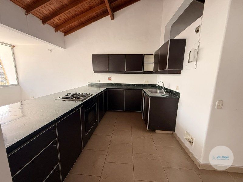 Casa en arriendo Antioquia Medellín Las Mercedes 180 m2 Habitaciones 4 Baños 3 Garajes 1 Precio $4500000