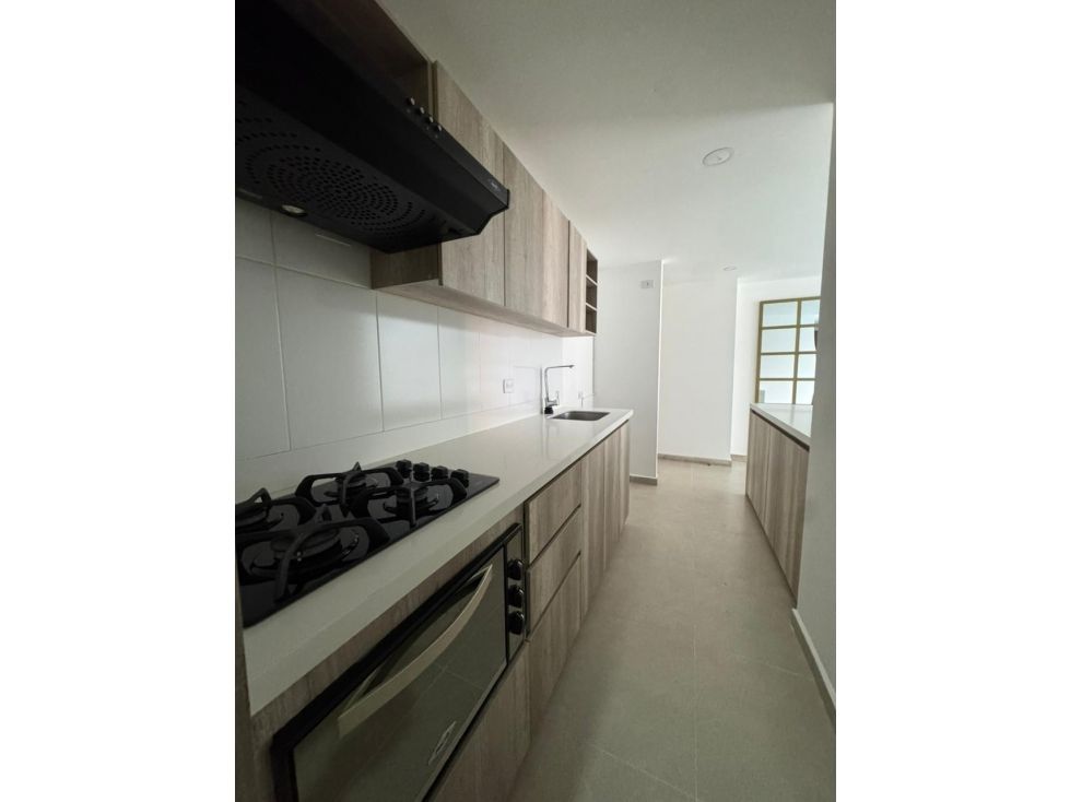 Casa en arriendo Antioquia Medellín Simesa 91 m2 Habitaciones 3 Baños 3 Garajes 2 Precio $4800000