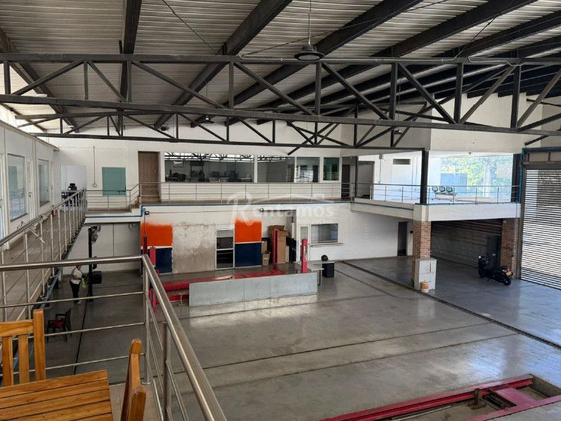 Bodega en arriendo Antioquia Copacabana Autopista Norte 1553 m2 Habitaciones 0 Baños 4 Garajes 4 Precio $65000000