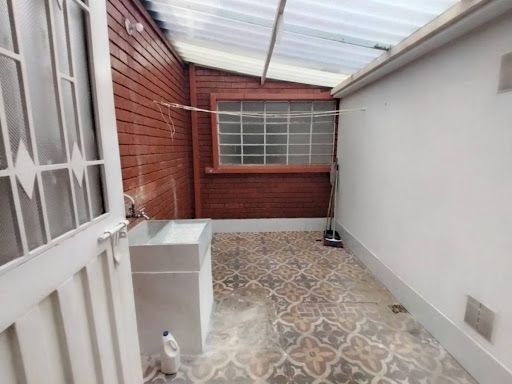 Casa en arriendo Cundinamarca Bogotá Baquero 170 m2 Habitaciones 5 Baños 2 Garajes 1 Precio $3650000