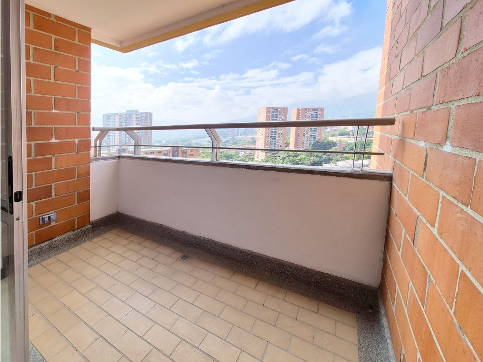 Apartamento en venta Antioquia Itagüí Itagüí 67 m2 Habitaciones 3 Baños 2 Garajes 1 Precio $445000000