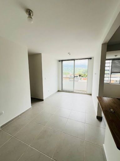 Apartamento en arriendo Risaralda Dosquebradas Cr Tierra Verde 53 m2 Habitaciones 3 Baños 2 Garajes 1 Precio $1400000