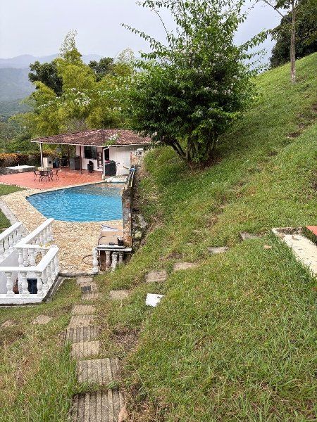 Finca en venta Antioquia San Jerónimo San Jerónimo 3000 m2 Habitaciones 0 Baños 0 Garajes 0 Precio $950000000