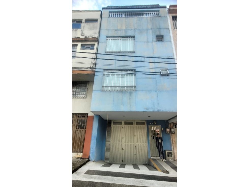 Edificio en venta Risaralda Pereira Remigio Antonio Canarte 280 m2 Habitaciones 9 Baños 7 Garajes 0 Precio $850000000