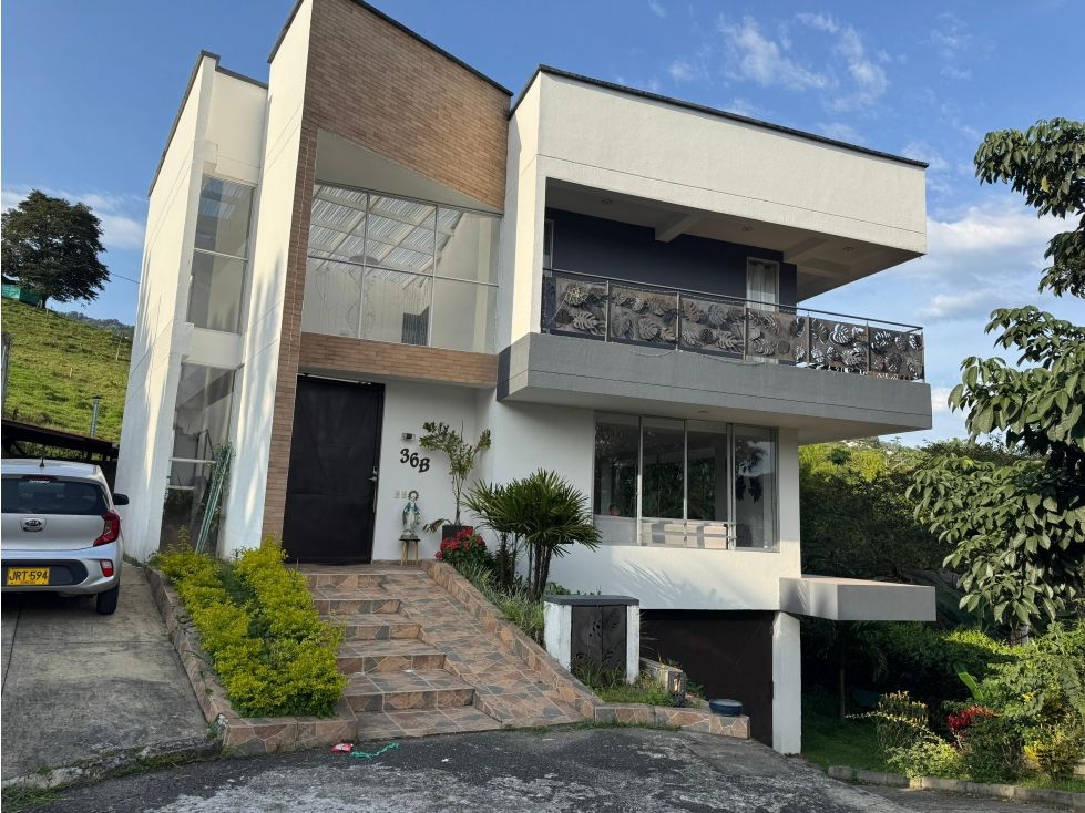 Casa Campestre en venta Risaralda Dosquebradas Ub Quintas De Aragon 720 m2 Habitaciones 6 Baños 5 Garajes 3 Precio $1300000000