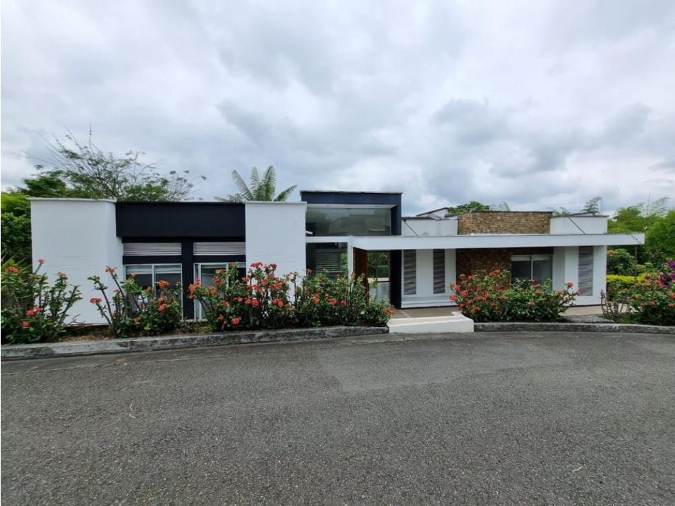 Casa Campestre en venta Risaralda Pereira Pereira 180 m2 Habitaciones 3 Baños 4 Garajes 4 Precio $1250000000