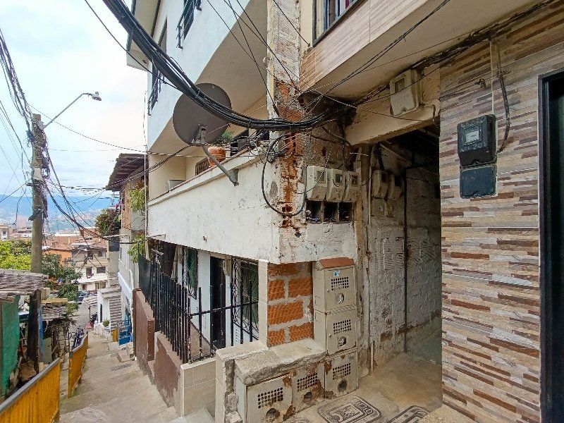 Apartaestudio en arriendo Antioquia Medellín Villa Guadalupe 30 m2 Habitaciones 1 Baños 1 Garajes 0 Precio $700000