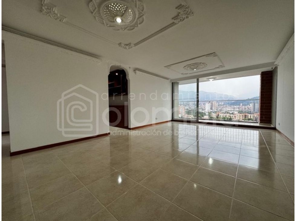 Apartamento en arriendo Antioquia Envigado Trianon 106 m2 Habitaciones 3 Baños 2 Garajes 1 Precio $3500000