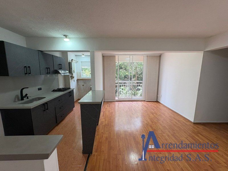 Apartamento en arriendo Antioquia Medellín La Hondonada 60 m2 Habitaciones 3 Baños 2 Garajes 0 Precio $2300000