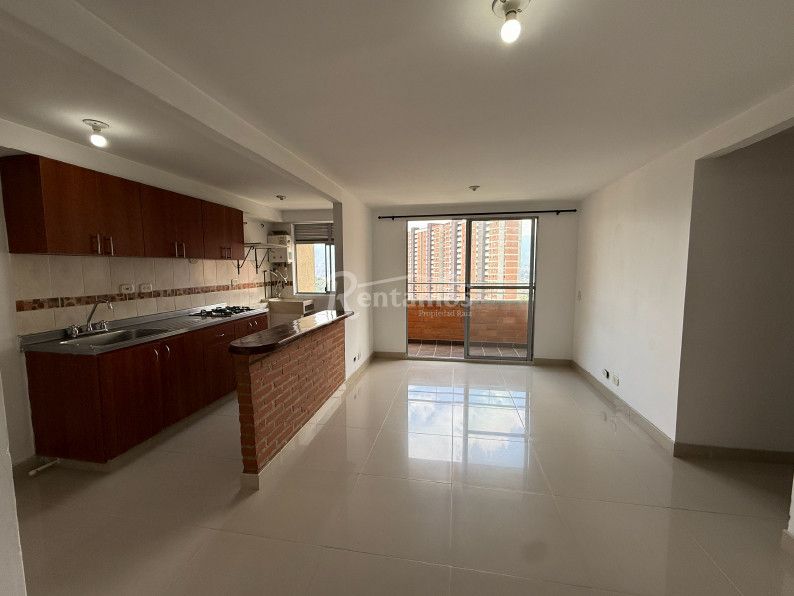 Apartamento en arriendo Antioquia Itagüí Cr Torres De Barcelona 65 m2 Habitaciones 3 Baños 2 Garajes 1 Precio $2800000