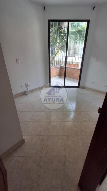 Apartamento en arriendo Antioquia Envigado Los Naranjos 85 m2 Habitaciones 3 Baños 2 Garajes 0 Precio $2600000