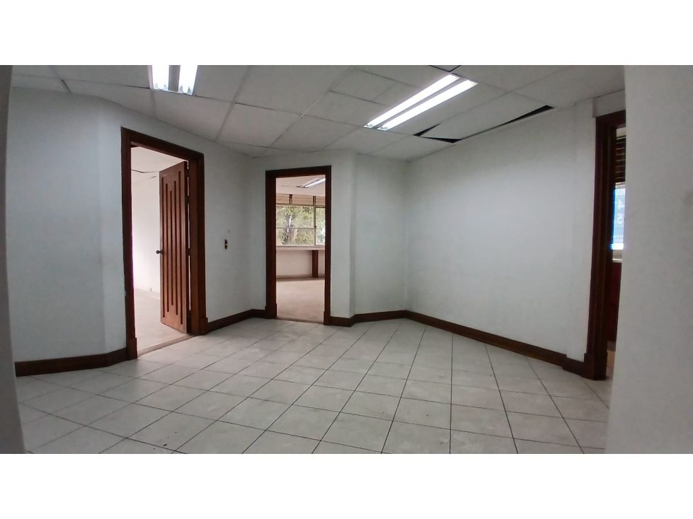 Oficina en arriendo Antioquia Medellín Villa Carlota 75 m2 Habitaciones 0 Baños 2 Garajes 1 Precio $5000000