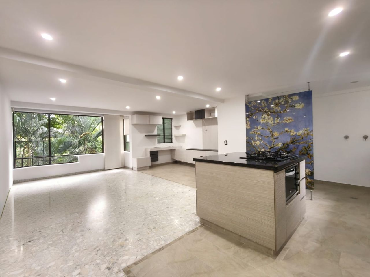 Apartamento en arriendo o venta Antioquia Medellín Diego Echavarria 90 m2 Habitaciones 3 Baños 2 Garajes 0 Precio venta $520000000 Precio arriendo $3700000