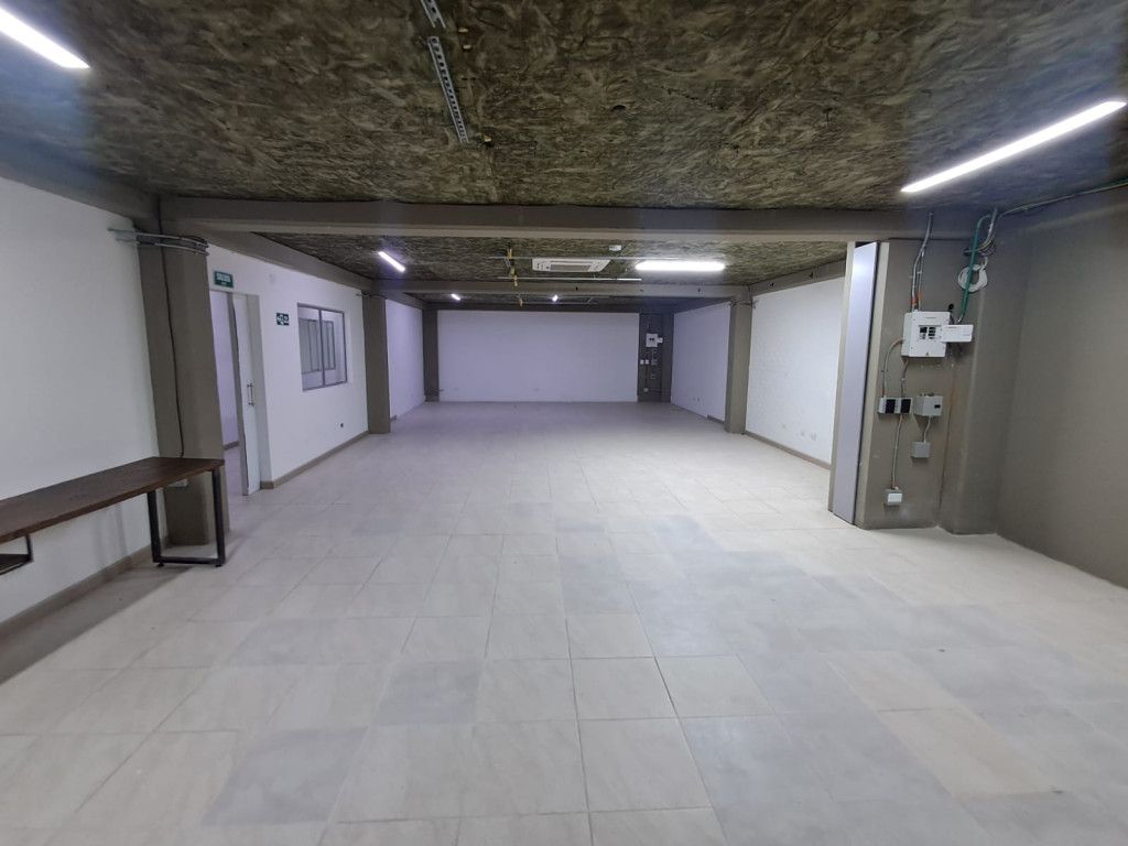Apartamento en arriendo Antioquia Itagüí La Esmeralda 222 m2 Habitaciones 1 Baños 3 Garajes 4 Precio $11500000