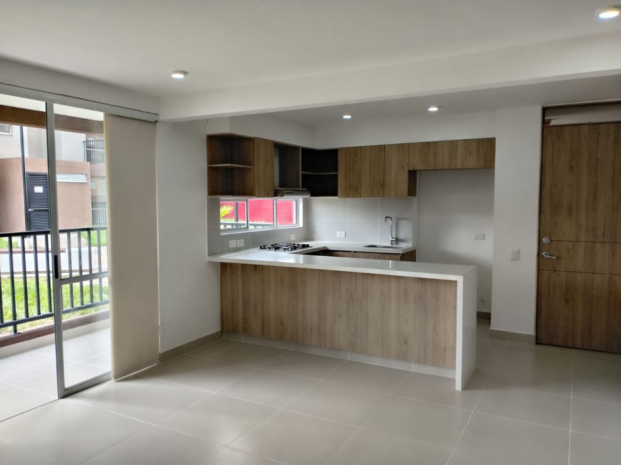 Apartamento en arriendo Valle Del Cauca Cali Conjunto Residencial Aguaclara 84 m2 Habitaciones 3 Baños 2 Garajes 1 Precio $1850000