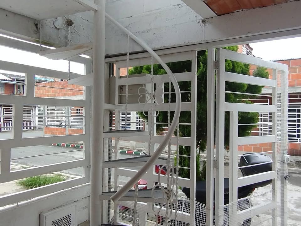 Casa en venta Valle Del Cauca Candelaria Candelaria 143 m2 Habitaciones 6 Baños 3 Garajes 1 Precio $260000000