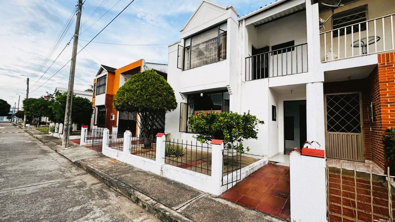 Casa en venta Cundinamarca Ricaurte Cn Alto Magdalena 377 m2 Habitaciones 6 Baños 6 Garajes 3 Precio $550000000