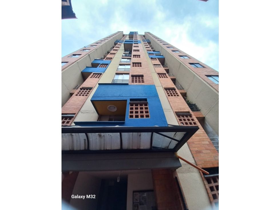 Apartamento en venta Antioquia Medellín Bombona No1 37 m2 Habitaciones 2 Baños 1 Garajes 0 Precio $250000000