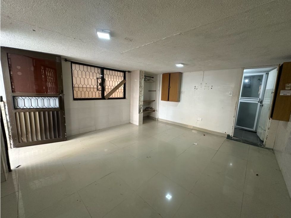 Local en arriendo Magdalena Santa Marta Gaira Mar 22 m2 Habitaciones 0 Baños 1 Garajes 0 Precio $950000