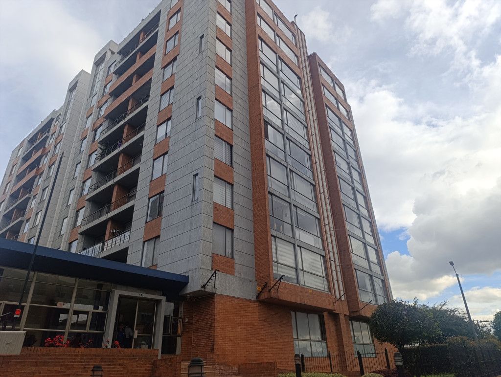Apartamento en venta Cundinamarca Bogotá Ciudad Salitre Sur-oriental 78 m2 Habitaciones 3 Baños 2 Garajes 1 Precio $650000000