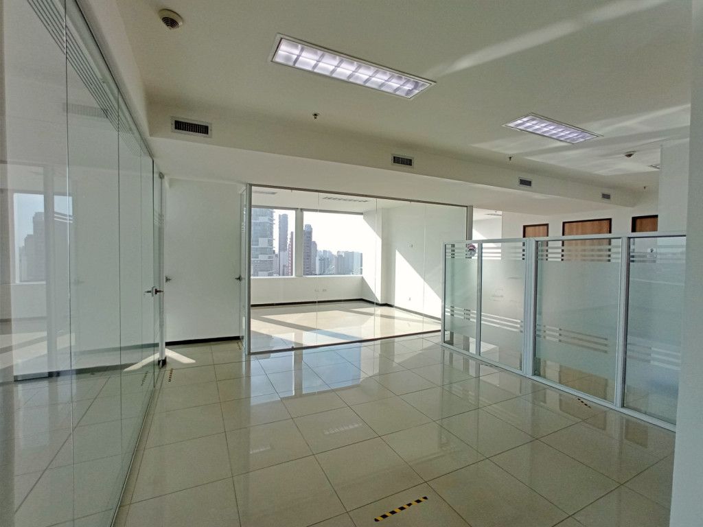 Oficina en arriendo Atlántico Barranquilla Villa Country 123 m2 Habitaciones 0 Baños 2 Garajes 2 Precio $9992526