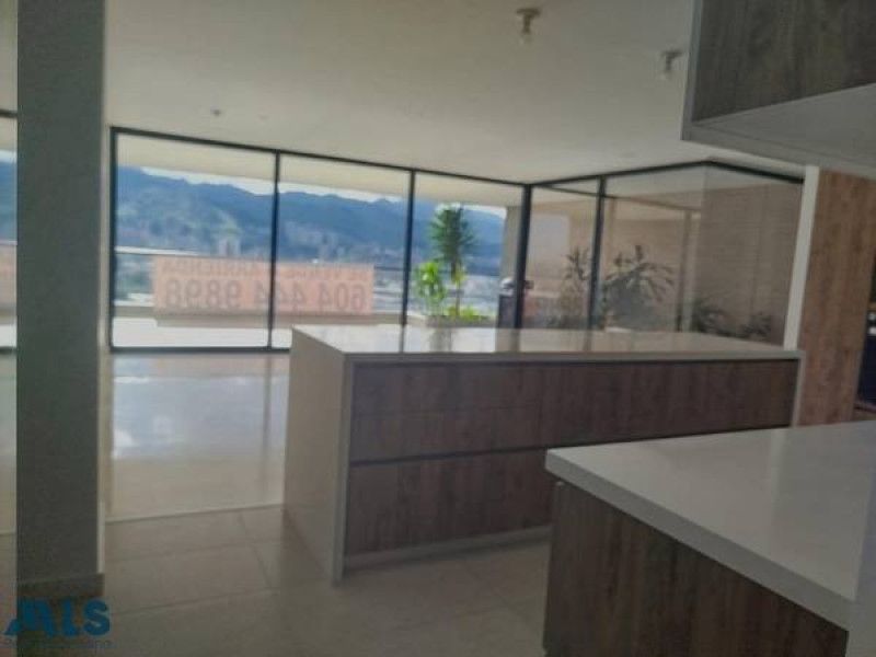 Apartamento en venta Antioquia Medellín Santa Maria De Los Angeles 205 m2 Habitaciones 3 Baños 3 Garajes 3 Precio $2538000000