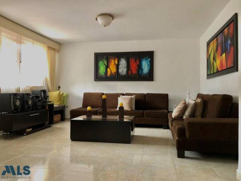 Casa en venta Antioquia Medellín Santa Teresita 130 m2 Habitaciones 4 Baños 3 Garajes 0 Precio $650000000