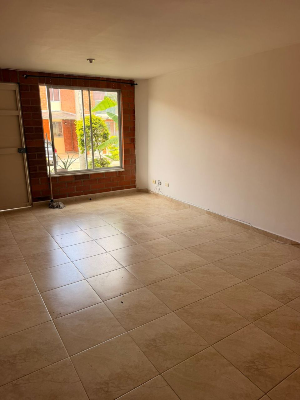 Casa en arriendo Risaralda Pereira Jardin De Velez Y Velez 120 m2 Habitaciones 4 Baños 3 Garajes 1 Precio $2400000