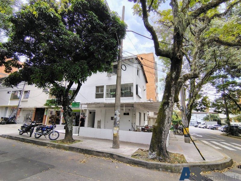 Apartaestudio en arriendo Antioquia Medellín Estadio 26 m2 Habitaciones 1 Baños 1 Garajes 0 Precio $2300000