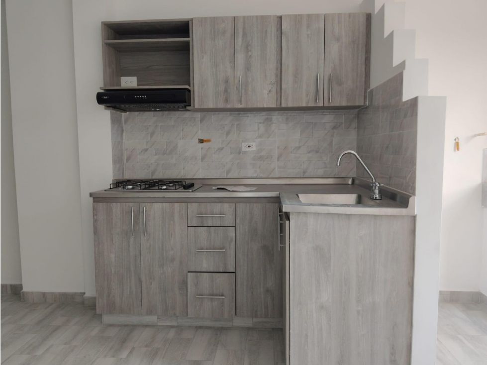 Apartamento en arriendo Antioquia Medellín Sucre 65 m2 Habitaciones 3 Baños 2 Garajes 0 Precio $2300000
