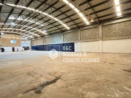 Bodega en arriendo Antioquia Itagüí San Gabriel 1370 m2 Habitaciones 0 Baños 2 Garajes 0 Precio $49400000