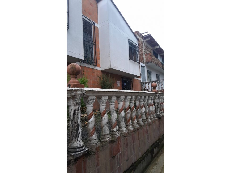 Casa en venta Risaralda Dosquebradas San Fernando 90 m2 Habitaciones 4 Baños 2 Garajes 0 Precio $250000000