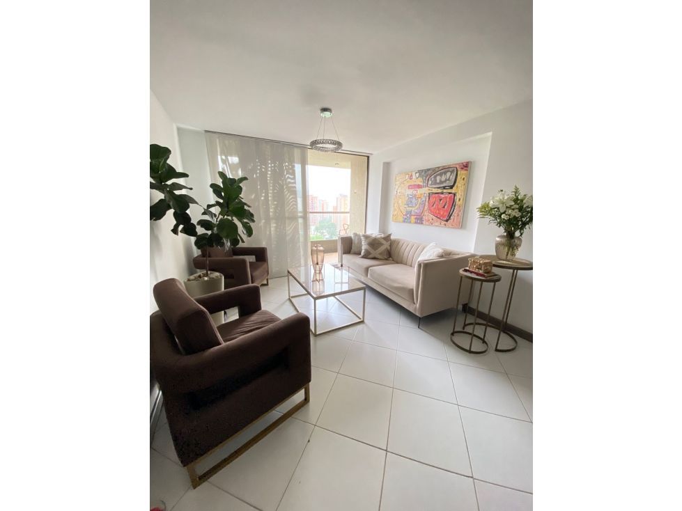 Apartamento en venta Antioquia Medellín Loma De Los Bernal 100 m2 Habitaciones 4 Baños 2 Garajes 1 Precio $798000000