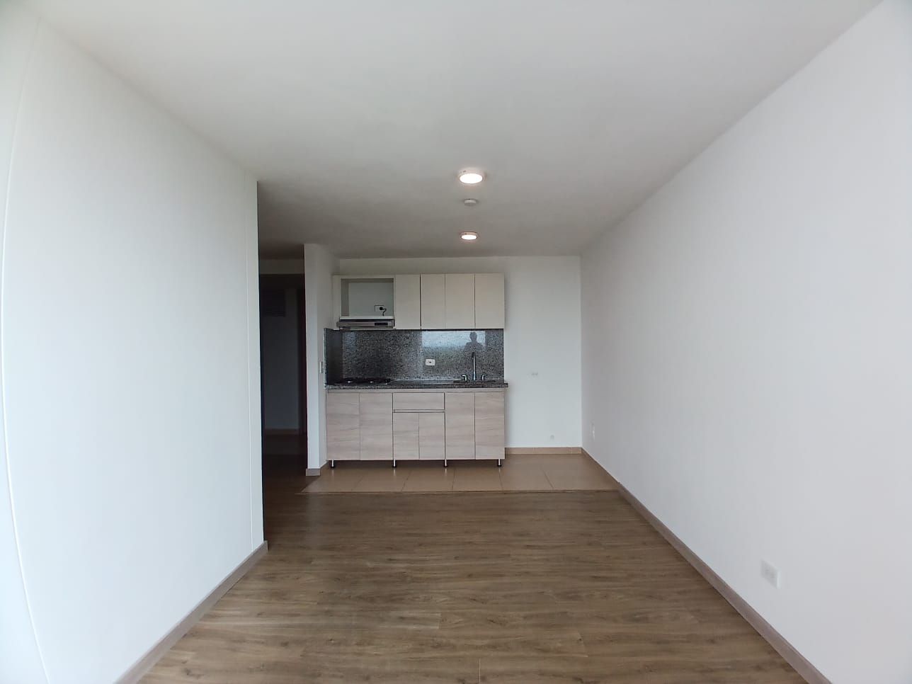 Apartamento en arriendo Risaralda Pereira Jardin De Velez Y Velez 70 m2 Habitaciones 3 Baños 2 Garajes 1 Precio $2400000