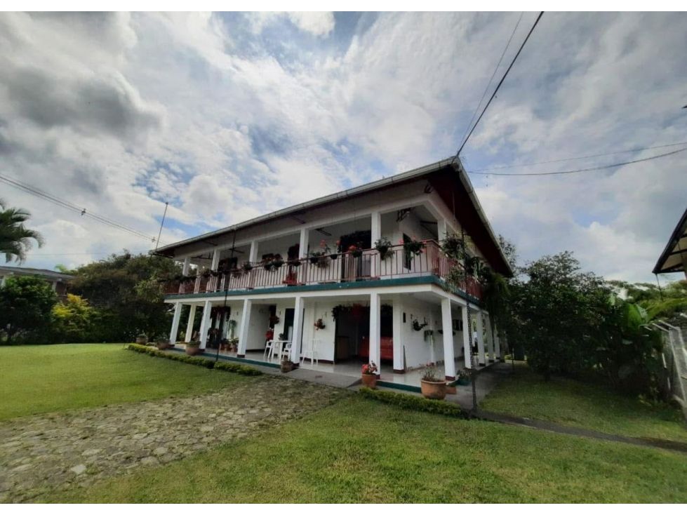 Casa Campestre en venta Risaralda Santa Rosa De Cabal Santa Rosa De Cabal 400 m2 Habitaciones 6 Baños 3 Garajes 4 Precio $740000000