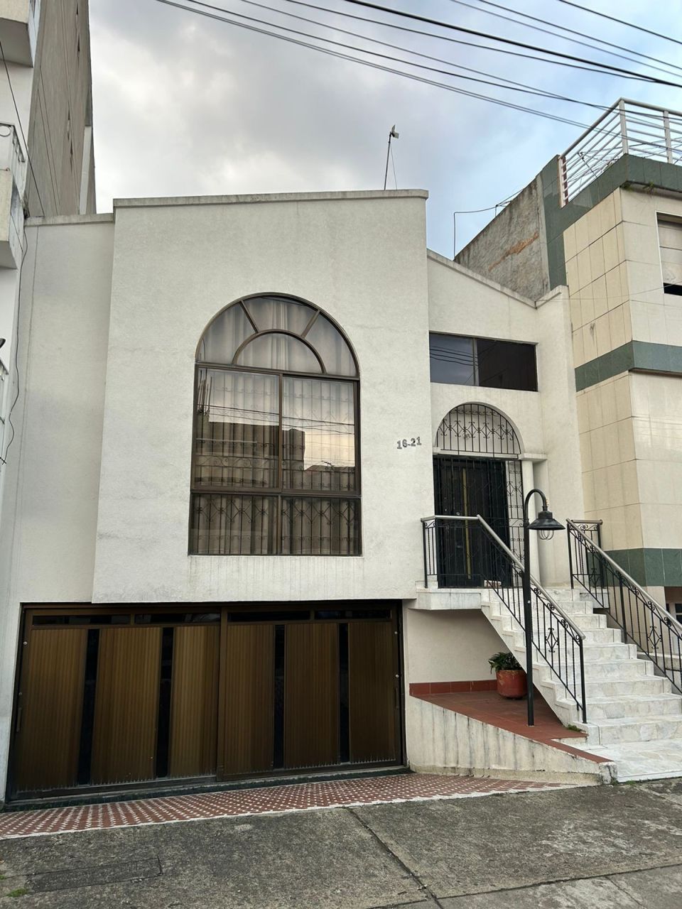 Casa en venta Valle Del Cauca Cali El Ingenio 200 m2 Habitaciones 4 Baños 6 Garajes 3 Precio $900000000