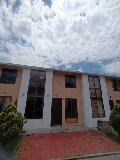 Casa en venta Risaralda Dosquebradas Santa Teresita 84 m2 Habitaciones 3 Baños 3 Garajes 1 Precio $360000000