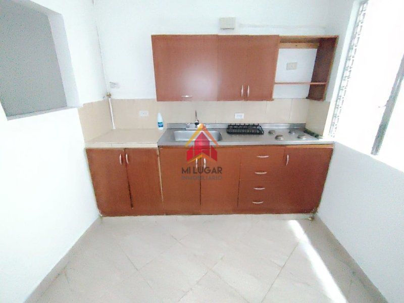 Apartamento en arriendo Antioquia Envigado El Salado 80 m2 Habitaciones 2 Baños 1 Garajes 0 Precio $1700000