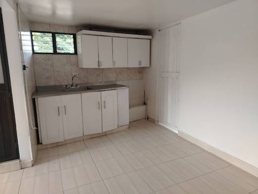 Apartaestudio en arriendo Antioquia Itagüí Triana 40 m2 Habitaciones 1 Baños 1 Garajes 0 Precio $1300000