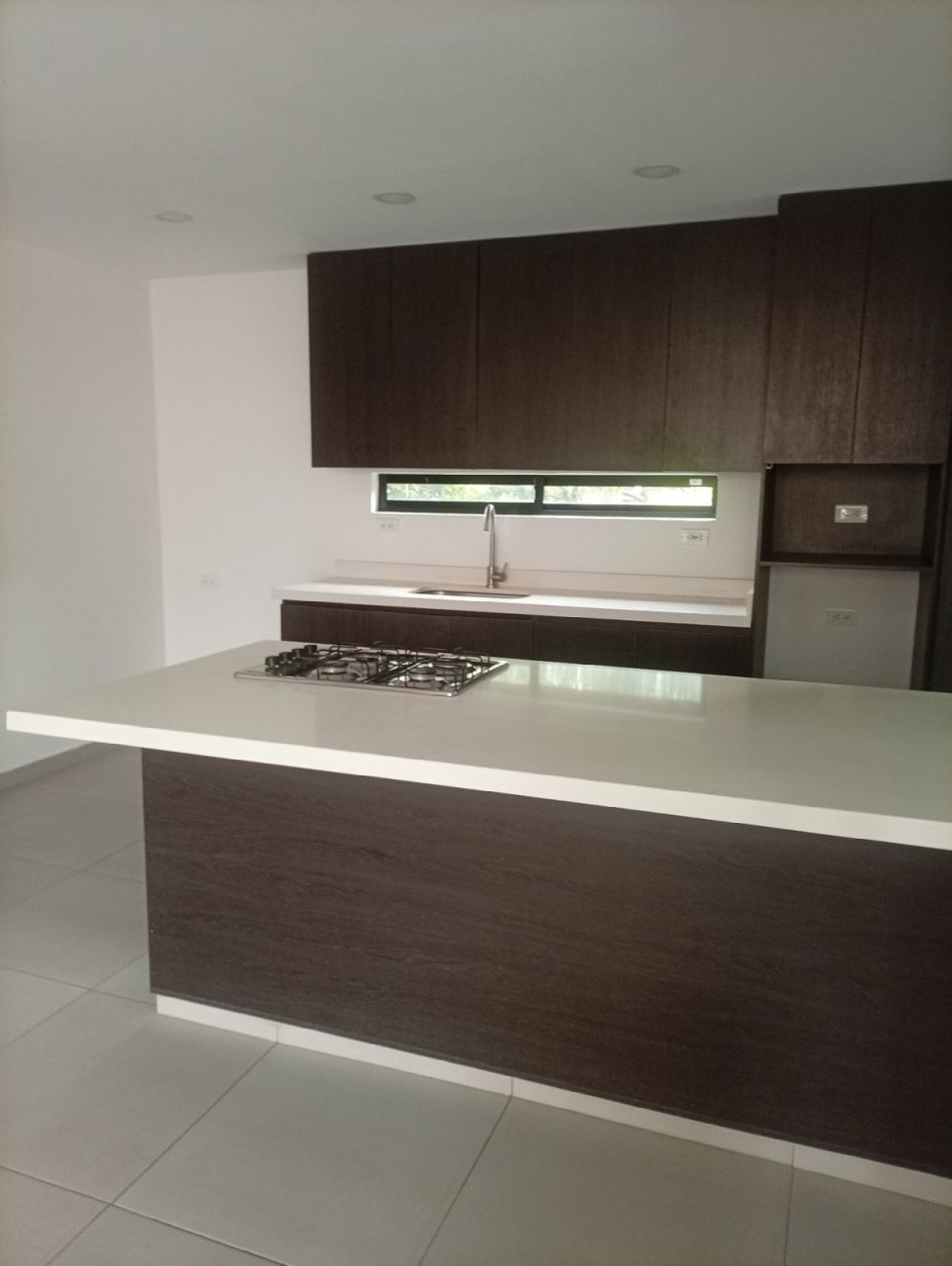 Apartamento en arriendo Antioquia Envigado Envigado 120 m2 Habitaciones 3 Baños 3 Garajes 1 Precio $4000000