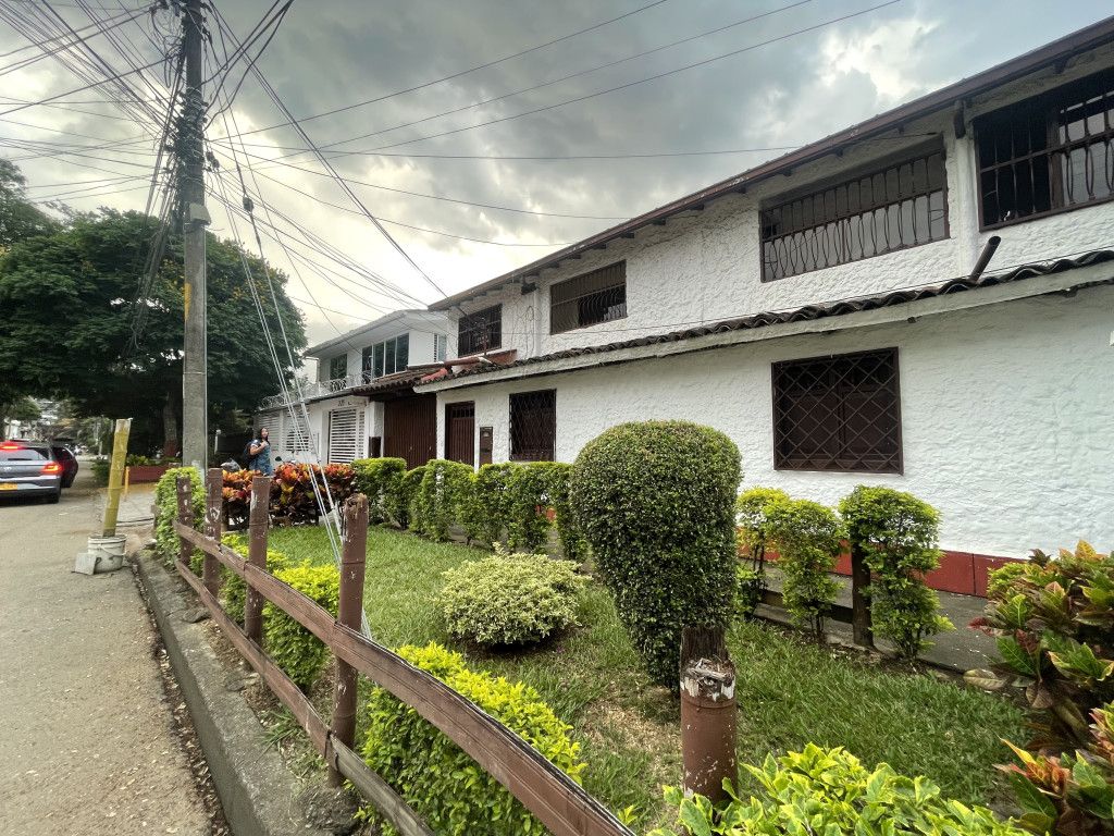 Apartamento en arriendo Valle Del Cauca Cali Caldas 70 m2 Habitaciones 3 Baños 2 Garajes 0 Precio $1120000