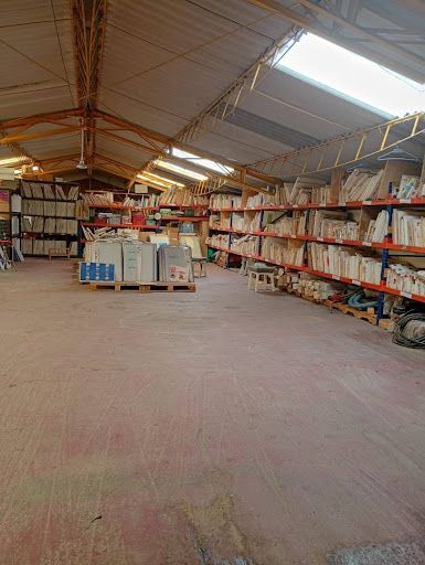 Bodega en venta Cundinamarca Bogotá Centro Industrial 1800 m2 Habitaciones 0 Baños 5 Garajes 5 Precio $5299999999