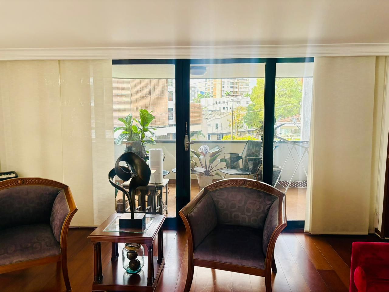 Apartamento en arriendo Risaralda Pereira Jardin De Velez Y Velez 245 m2 Habitaciones 4 Baños 4 Garajes 2 Precio $5980000