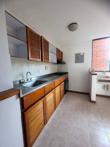 Apartamento en arriendo Antioquia Medellín El Tesoro 75 m2 Habitaciones 2 Baños 3 Garajes 2 Precio $3600000