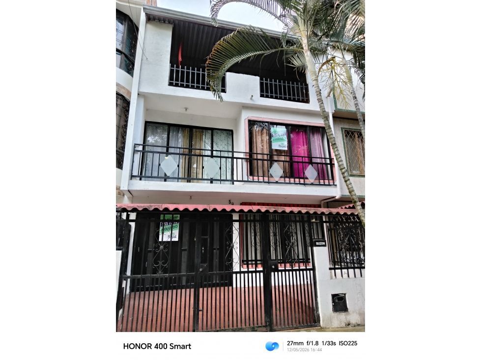 Apartamento en arriendo Valle Del Cauca Cali Ciudad 2000 90 m2 Habitaciones 3 Baños 3 Garajes 1 Precio $2230000