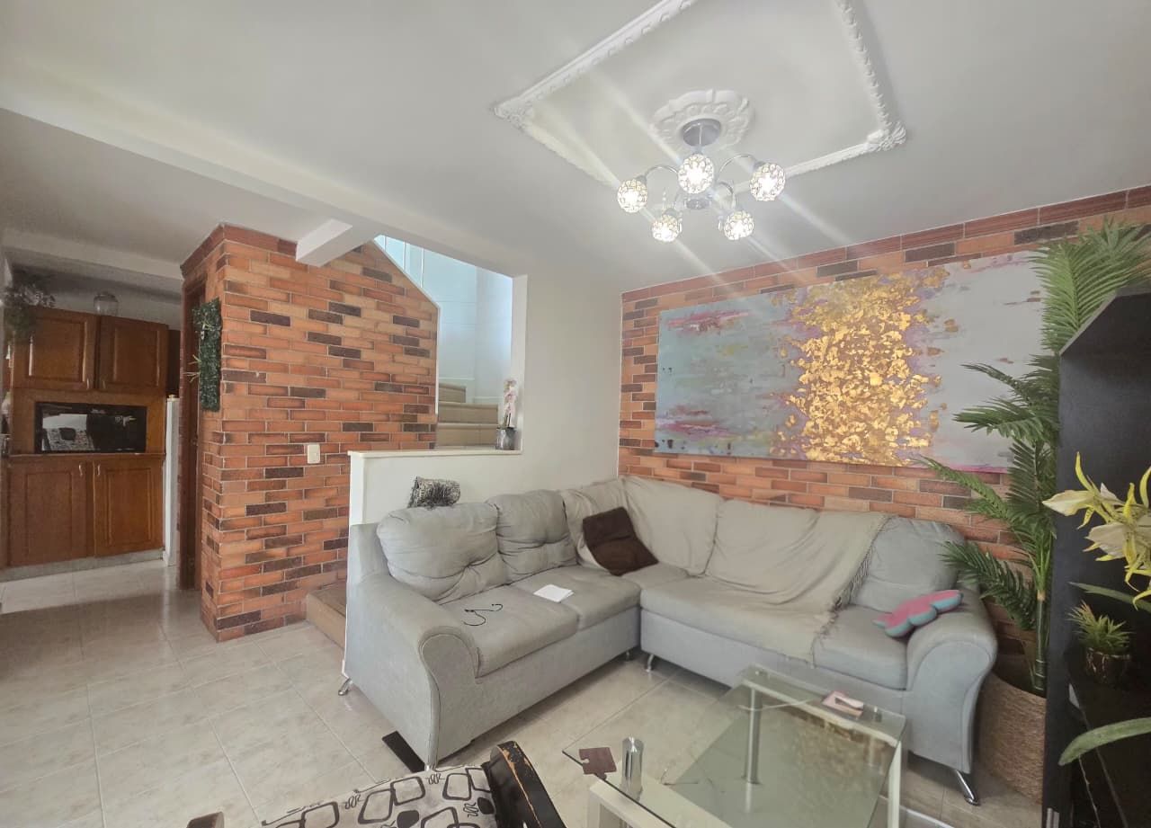Casa en venta Antioquia Medellín La Mota 88 m2 Habitaciones 3 Baños 3 Garajes 1 Precio $690000000